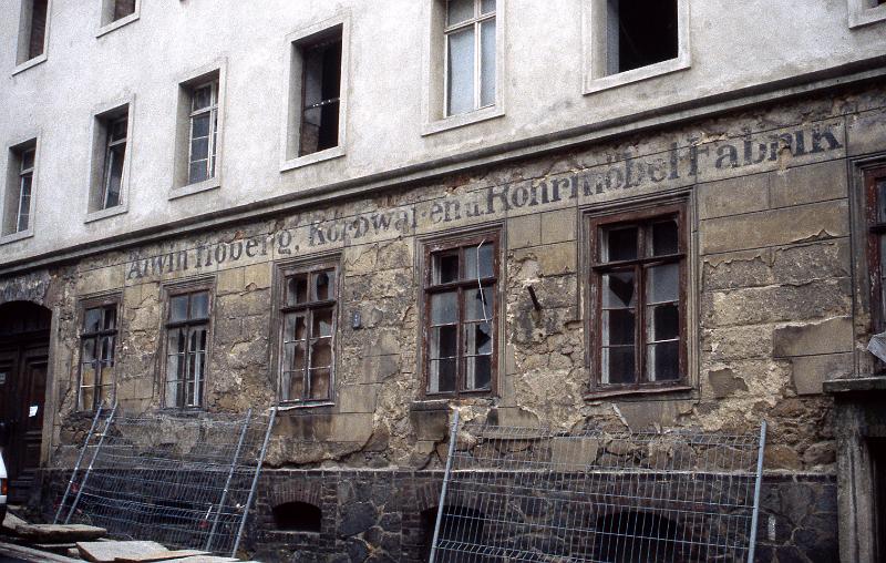 Görlitz, Hohe Str.  32, 23.11.1997 (1).jpg - Alwin Hohberg, Korbwaren- und Rohrmöbel-Fabrik